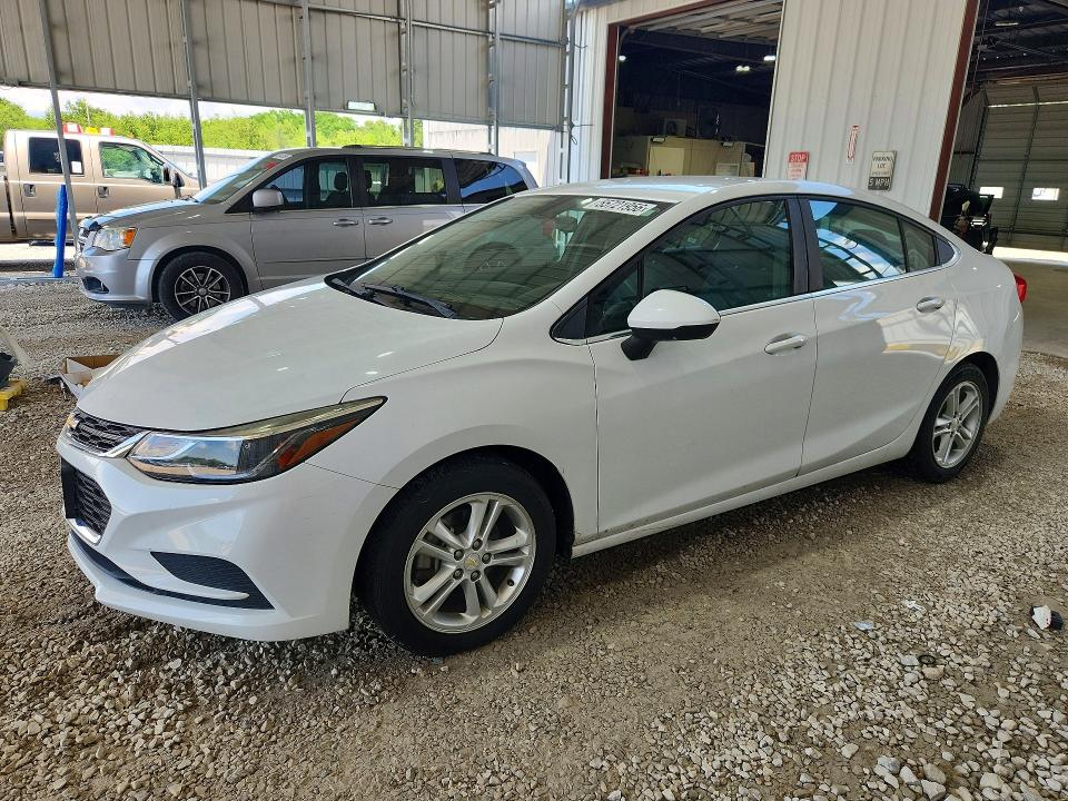 Продаж на аукціоні авто 2018 Chevrolet Cruze, vin: 1G1BE5SM6J7199967, номер лоту: 55721956