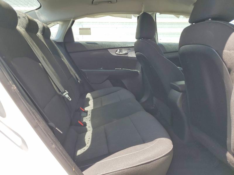 55849326 :رقم المزاد ، 3KPF24AD2RE836233 vin ، 2024 Kia Forte مزاد بيع