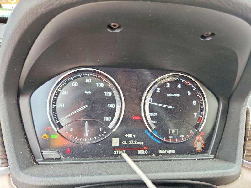 57676026 :رقم المزاد ، WBXJG9C03M5U39222 vin ، 2021 Bmw X1 مزاد بيع