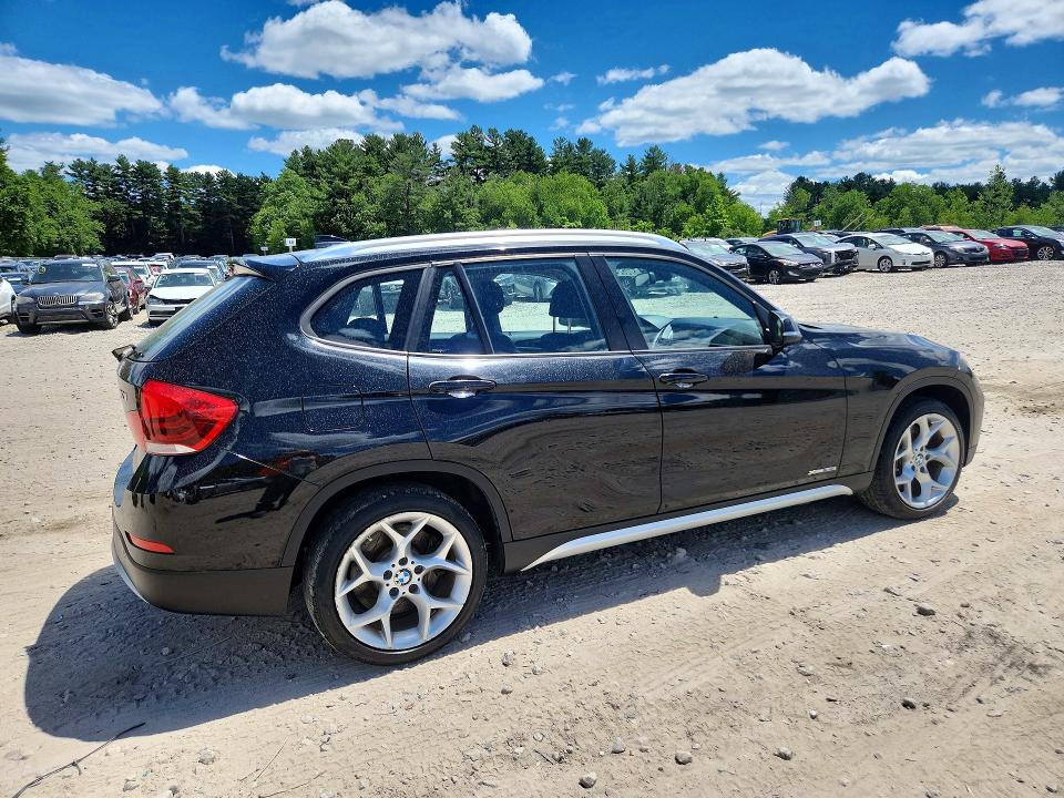 2013 Bmw X1 მანქანა იყიდება აუქციონზე, vin: WBAVM5C53DVV90098, აუქციონის ნომერი: 57262426