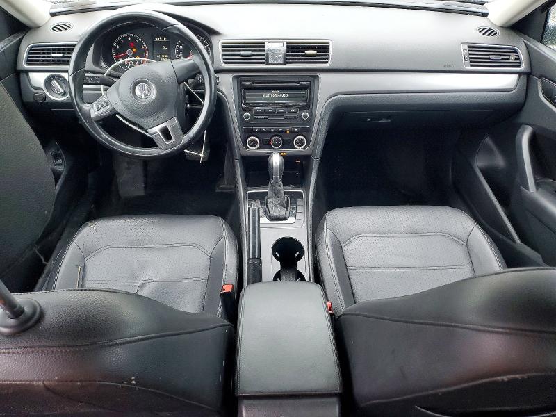 57904116 :رقم المزاد ، 1VWAT7A36FC016575 vin ، 2015 Volkswagen Passat مزاد بيع