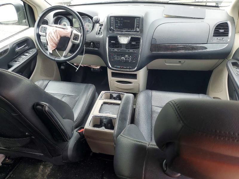 56494966 :رقم المزاد ، 2C4RC1BG6FR727527 vin ، 2015 Chrysler Town & Country مزاد بيع
