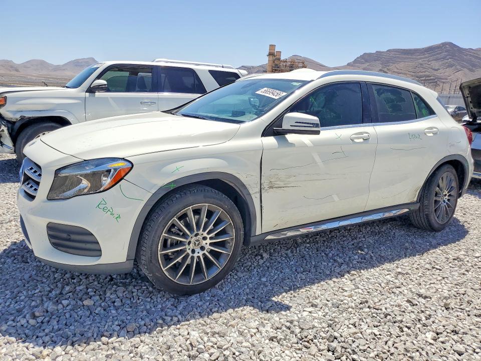 56699456 :رقم المزاد ، WDCTG4EB2JJ433819 vin ، 2018 Mercedes-benz Gla مزاد بيع