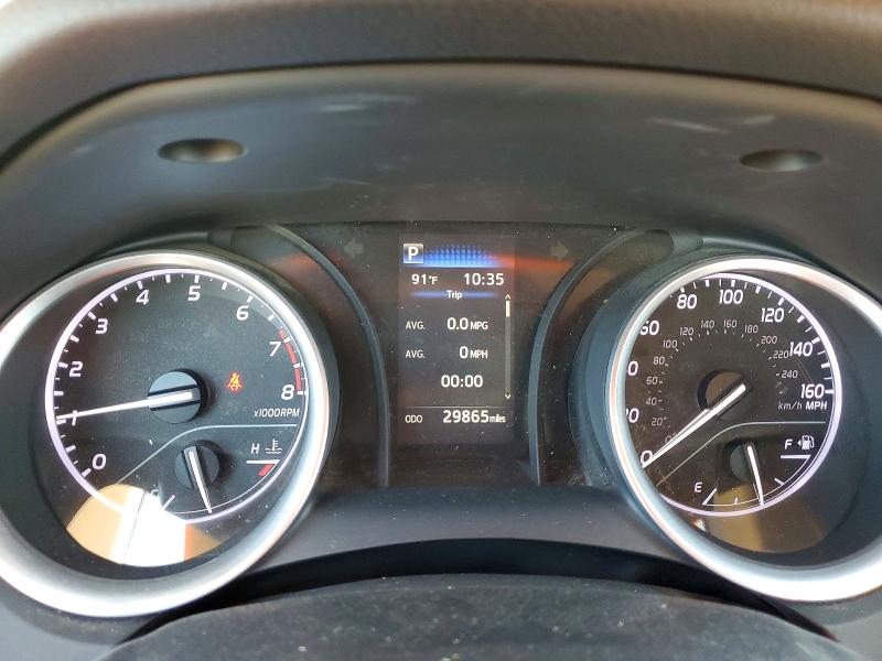 56447846 :رقم المزاد ، 4T1C11AKXMU576141 vin ، 2021 Toyota Camry مزاد بيع