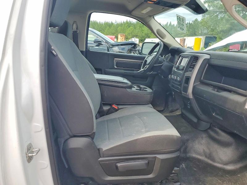 Продажа на аукционе авто 2023 Ram 1500 Classic, vin: 3C6JR6DGXPG655316, номер лота: 55510116