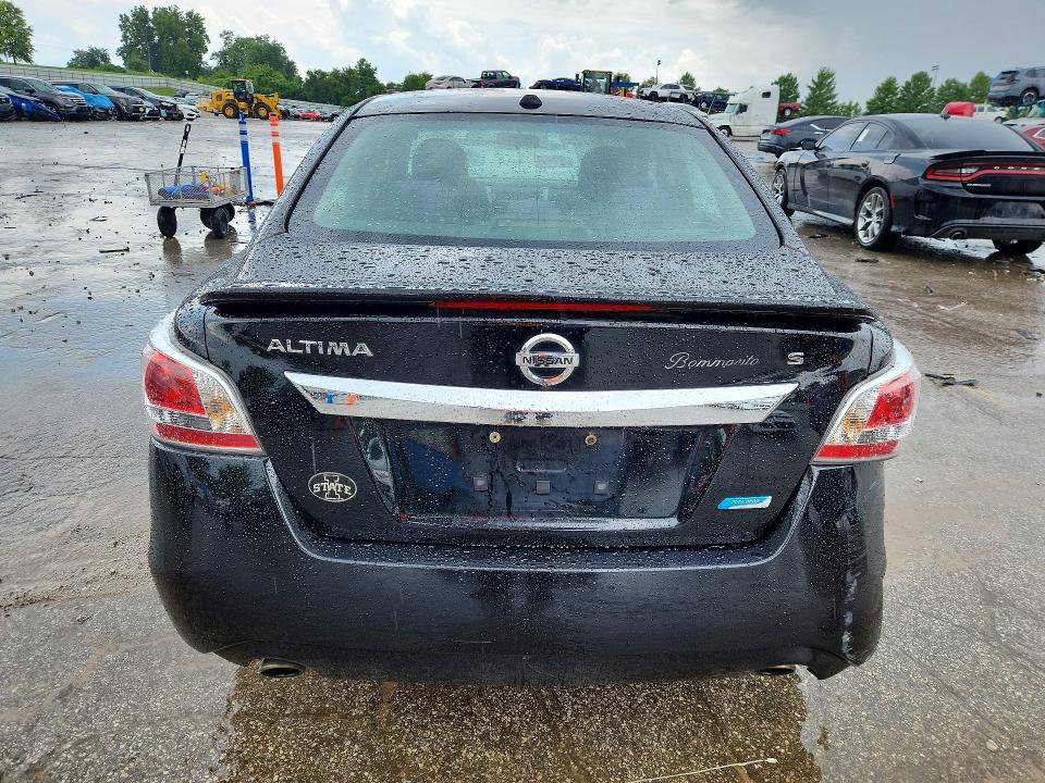 2014 Nissan Altima მანქანა იყიდება აუქციონზე, vin: 1N4AL3AP2EC262428, აუქციონის ნომერი: 58756196
