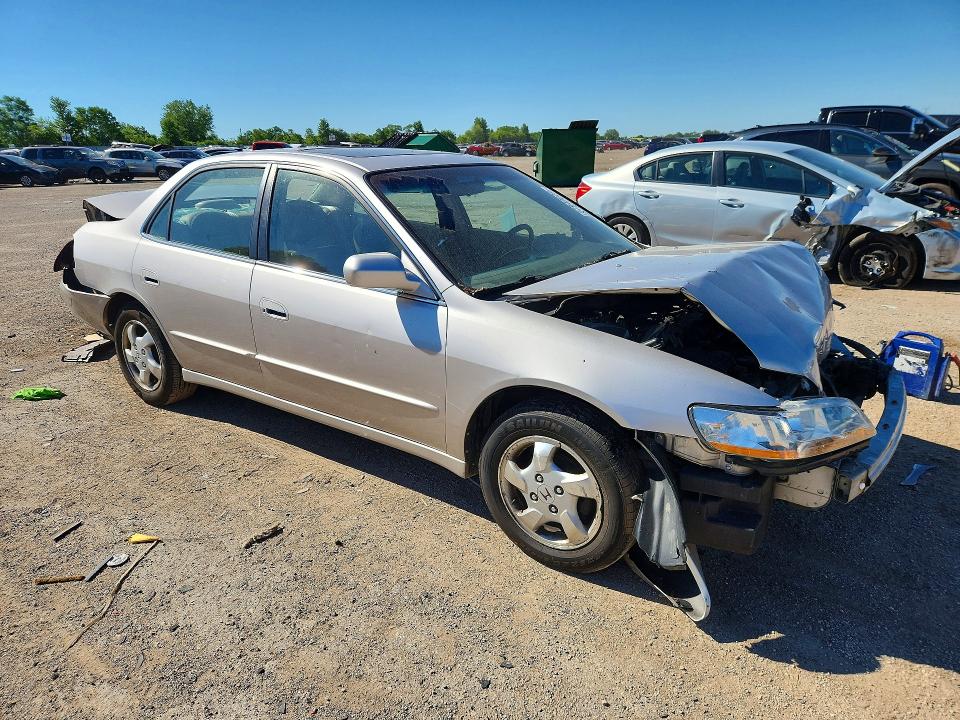 57949026 :رقم المزاد ، 1HGCG5651WA143441 vin ، 1998 Honda Accord مزاد بيع