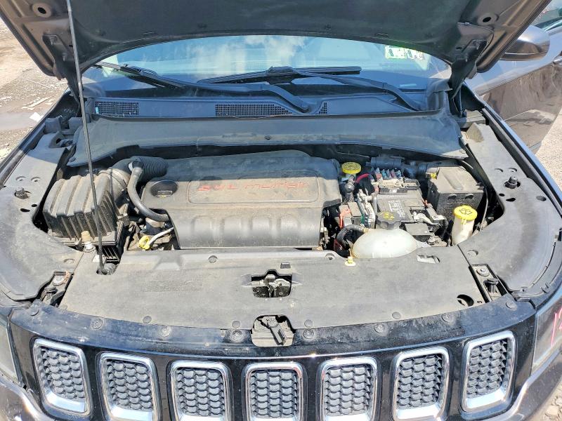 2018 Jeep Compass მანქანა იყიდება აუქციონზე, vin: 3C4NJDBB4JT103872, აუქციონის ნომერი: 57045336