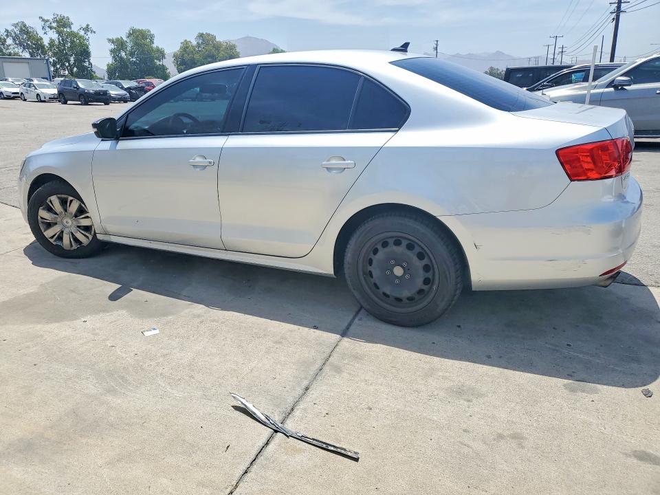 2014 Volkswagen Jetta მანქანა იყიდება აუქციონზე, vin: 3VWD17AJ4EM226901, აუქციონის ნომერი: 55993666