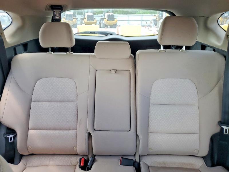 57412716 :رقم المزاد ، KM8J33A4XJU663418 vin ، 2018 Hyundai Tucson مزاد بيع