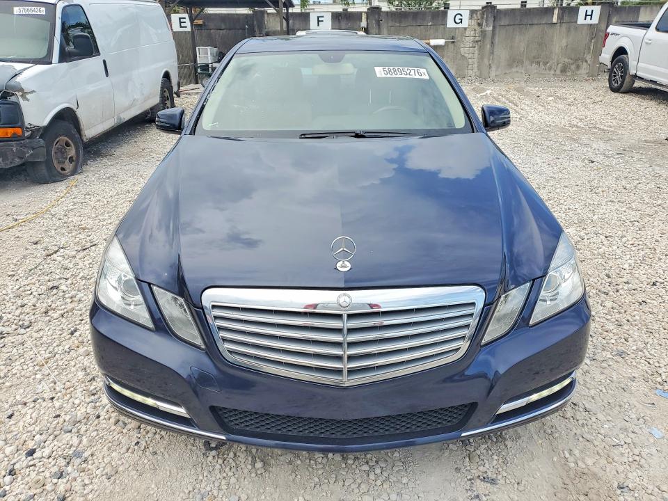 Продажа на аукционе авто 2012 Mercedes-benz E, vin: WDDHF8JBXCA552271, номер лота: 58895276