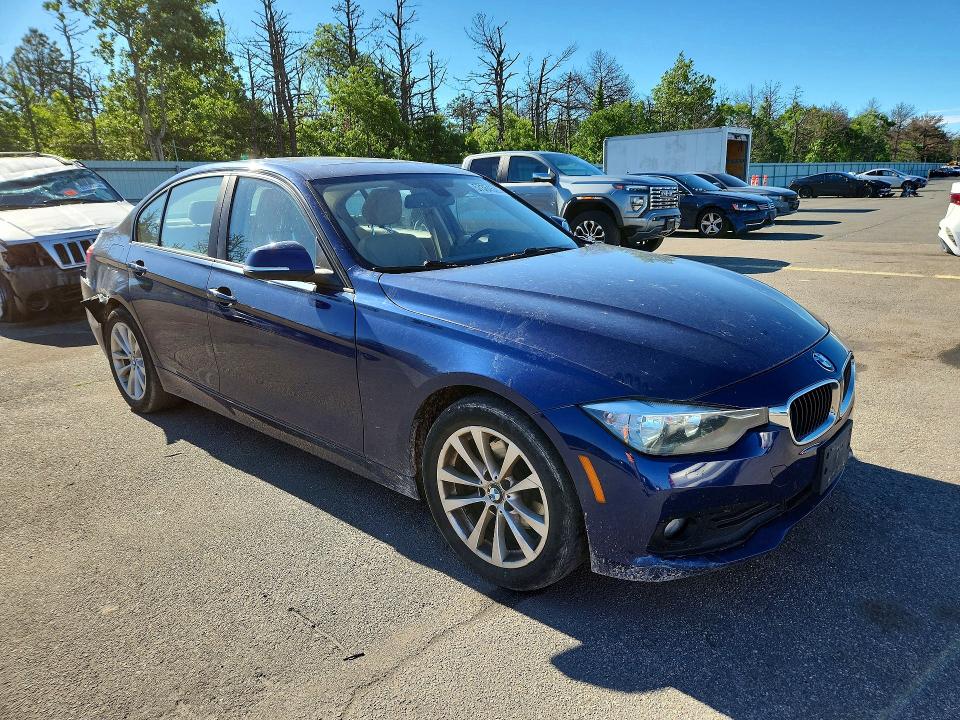 2016 Bmw 320 მანქანა იყიდება აუქციონზე, vin: WBA8E5G57GNT93492, აუქციონის ნომერი: 57364536