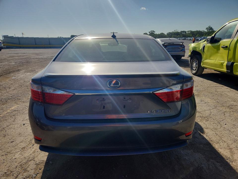 57228156 :رقم المزاد ، JTHBW1GG4D2010720 vin ، 2013 Lexus Es مزاد بيع