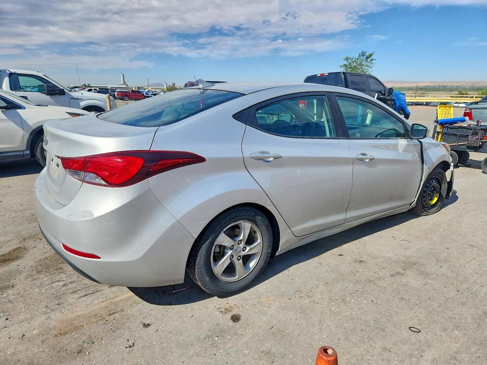 2015 Hyundai Elantra მანქანა იყიდება აუქციონზე, vin: 5NPDH4AE8FH594229, აუქციონის ნომერი: 55980256