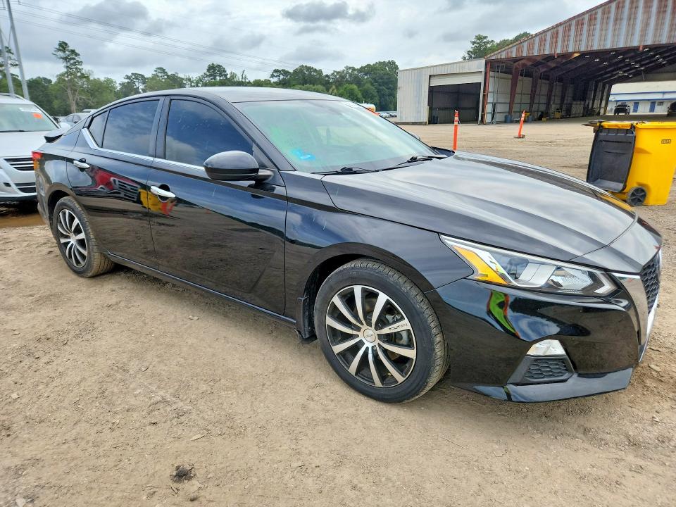 2020 Nissan Altima მანქანა იყიდება აუქციონზე, vin: 1N4BL4BV5LC261682, აუქციონის ნომერი: 56314166
