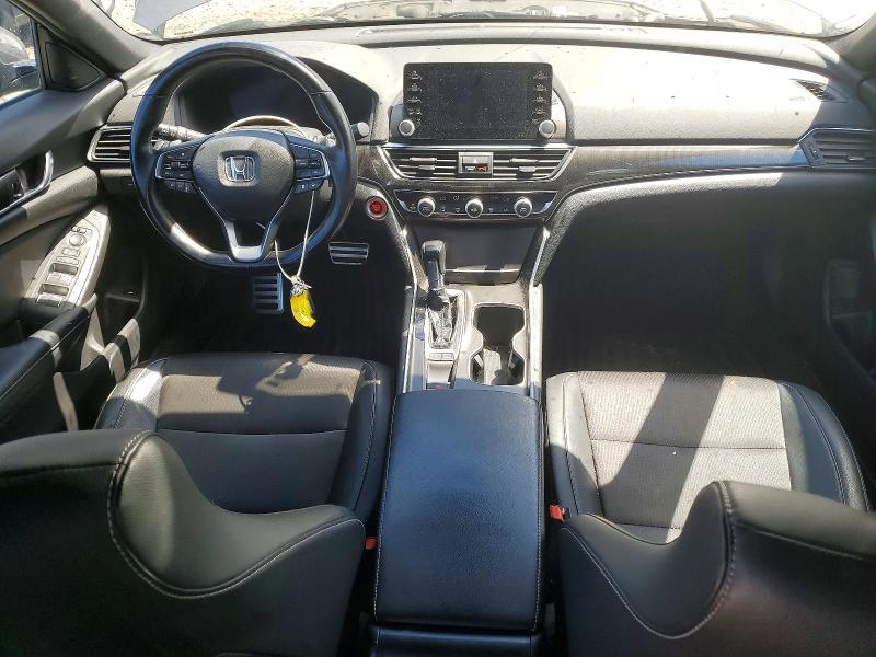 Продажа на аукционе авто 2018 Honda Accord, vin: 1HGCV1F30JA240670, номер лота: 56231856