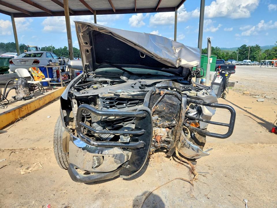 Продажа на аукционе авто 2017 Chevrolet Silverado, vin: 1GCVKREC4HZ221681, номер лота: 58448876