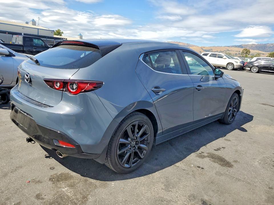 Продаж на аукціоні авто 2025 Mazda 3, vin: JM1BPBLM8S1781474, номер лоту: 56368576