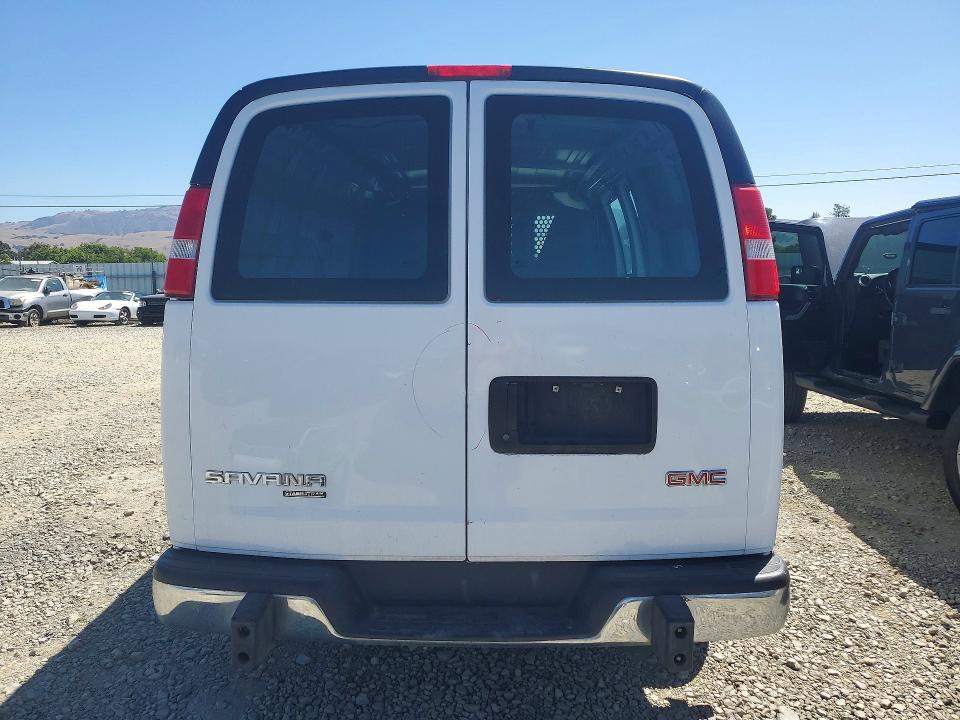 55893806 :رقم المزاد ، 1GTW7AFF8G1902360 vin ، 2016 Gmc Savana مزاد بيع