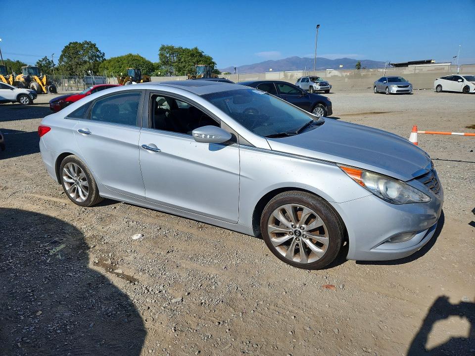 2011 Hyundai Sonata მანქანა იყიდება აუქციონზე, vin: 5NPEC4AB7BH172164, აუქციონის ნომერი: 58422946