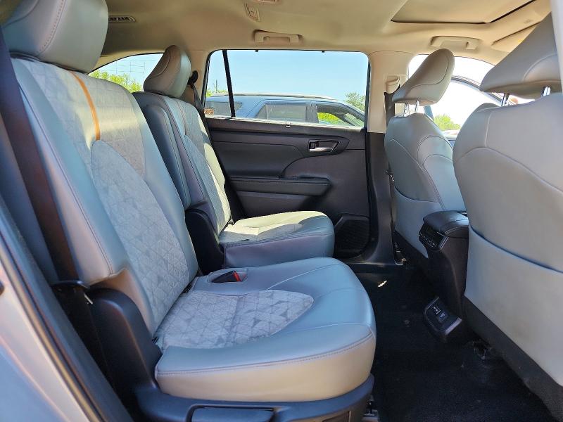 Aukcja sprzedaży 2022 Toyota Highlander Hybrid, vin: 5TDAARAH9NS516999, numer aukcji: 55701096