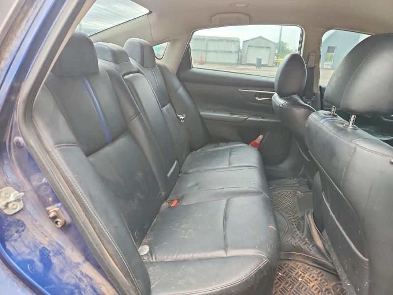 2018 Nissan Altima მანქანა იყიდება აუქციონზე, vin: 1N4AL3AP5JC142407, აუქციონის ნომერი: 57875746