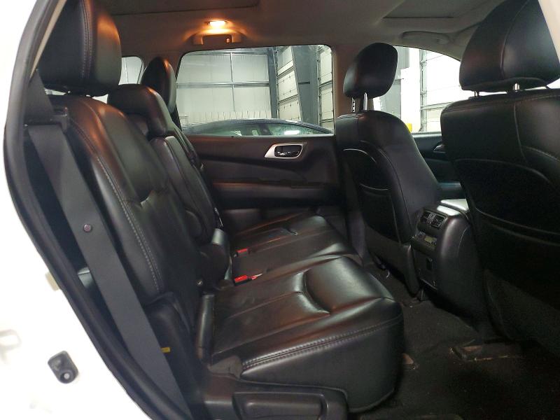 55517996 :رقم المزاد ، 5N1AR2MMXGC654320 vin ، 2016 Nissan Pathfinder مزاد بيع