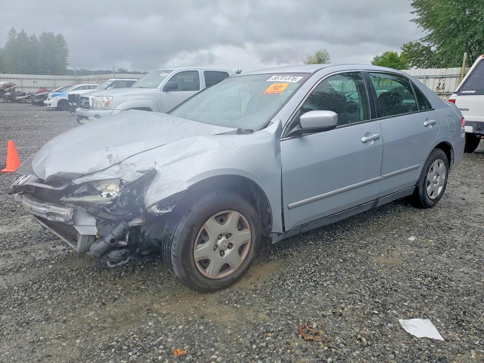 56701376 :رقم المزاد ، 1HGCM56405A165896 vin ، 2005 Honda Accord مزاد بيع