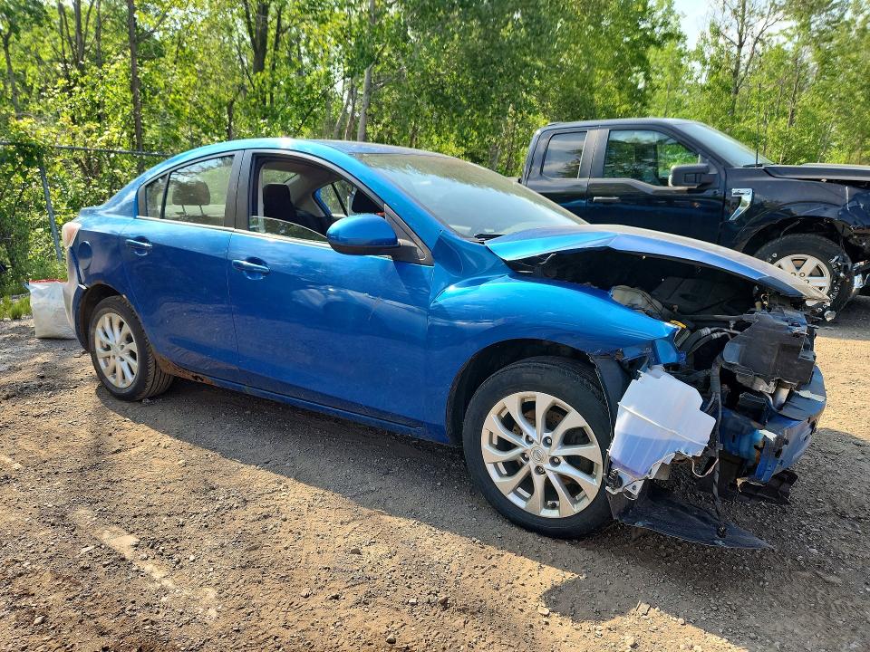 56096916 :رقم المزاد ، JM1BL1UF3D1732014 vin ، 2013 Mazda 3 مزاد بيع