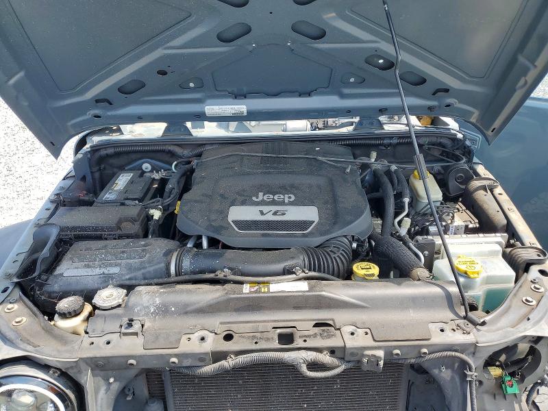 Продажа на аукционе авто 2015 Jeep Wrangler Unlimited, vin: 1C4BJWDG9FL611300, номер лота: 58986356