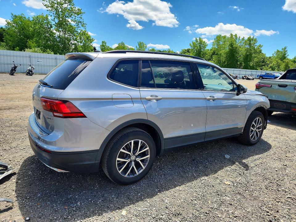 Продажа на аукционе авто 2021 Volkswagen Tiguan, vin: 3VV0B7AX3MM115730, номер лота: 57643236