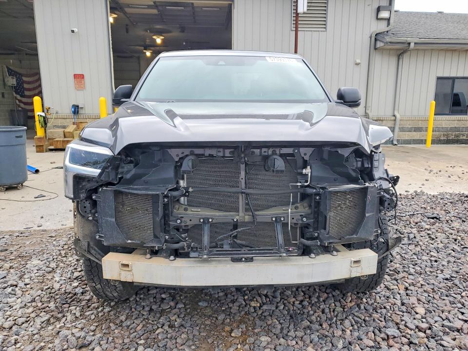 Продаж на аукціоні авто 2025 Toyota Tundra, vin: 5TFLA5DB0SX321551, номер лоту: 57399176