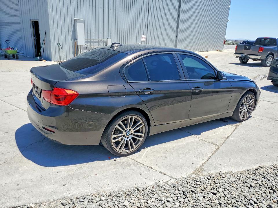 Aukcja sprzedaży 2016 Bmw 320, vin: WBA8E1G58GNT35013, numer aukcji: 56971386
