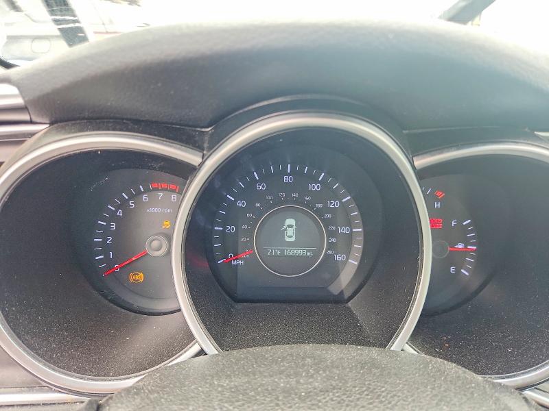2015 Kia Optima მანქანა იყიდება აუქციონზე, vin: 5XXGM4A72FG490745, აუქციონის ნომერი: 56183916