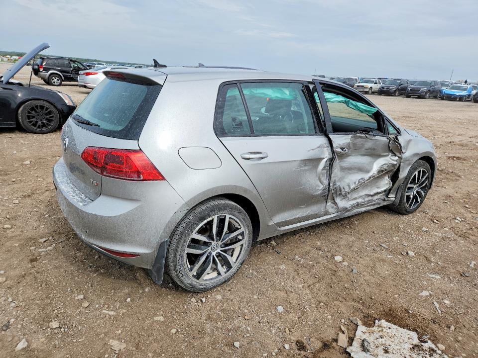 55504336 :رقم المزاد ، 3VW217AU0GM017921 vin ، 2016 Volkswagen Golf مزاد بيع