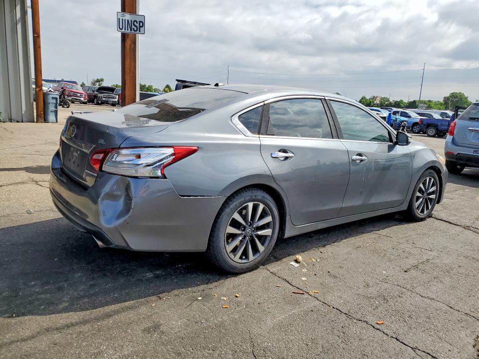 Aukcja sprzedaży 2017 Nissan Altima, vin: 1N4AL3AP4HC184321, numer aukcji: 56177446
