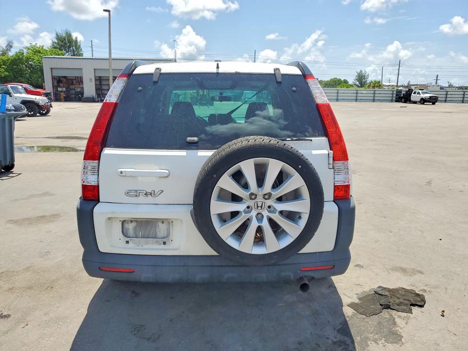 59077896 :رقم المزاد ، SHSRD78975U324281 vin ، 2005 Honda Cr-v مزاد بيع