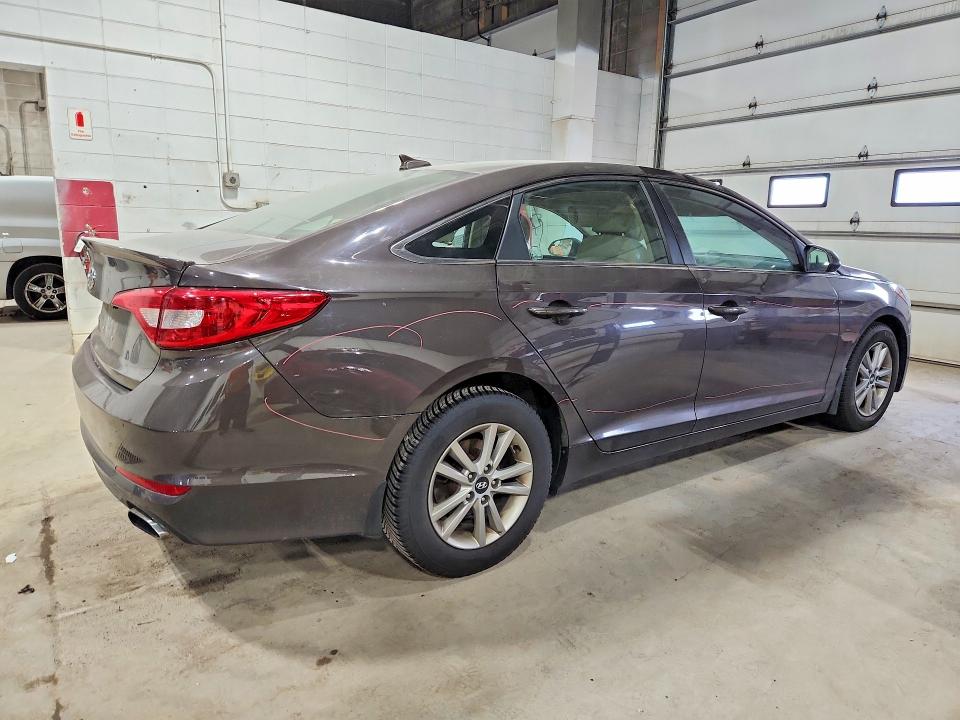 2015 Hyundai Sonata მანქანა იყიდება აუქციონზე, vin: 5NPE24AF2FH206572, აუქციონის ნომერი: 58185076