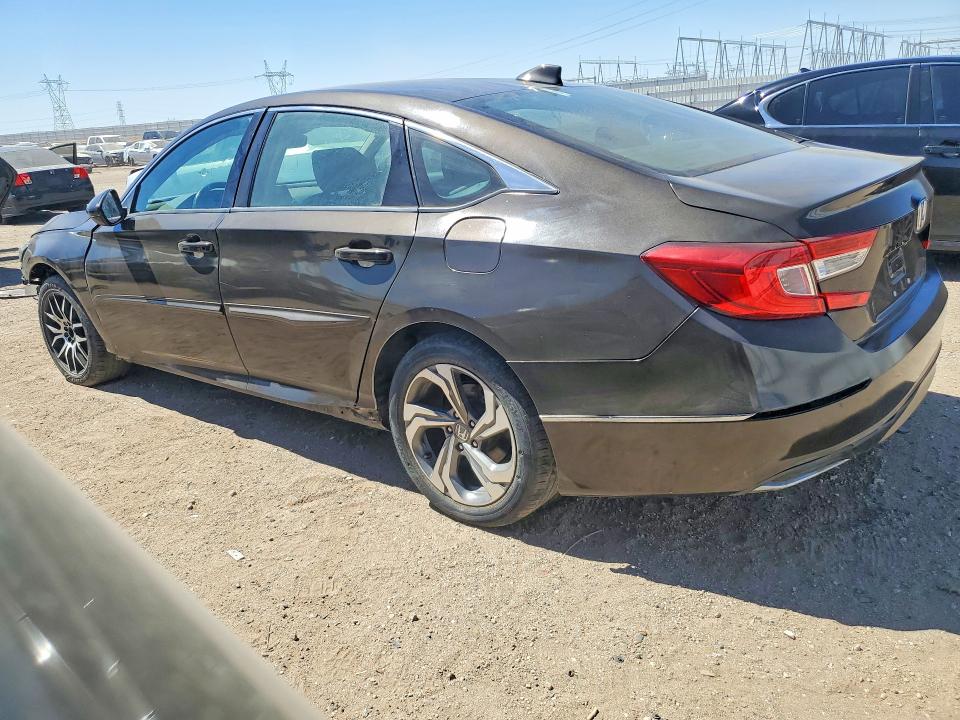 Продажа на аукционе авто 2018 Honda Accord, vin: 1HGCV1F51JA117560, номер лота: 57195476