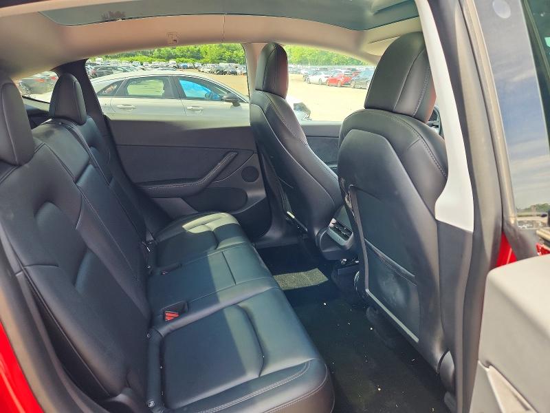 57649826 :رقم المزاد ، 7SAYGDEE4NF331427 vin ، 2022 Tesla Model Y مزاد بيع