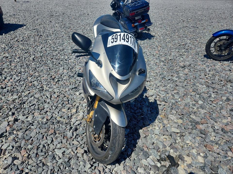 59149176 :رقم المزاد ، JKBZXJC185A003555 vin ، 2005 Kawasaki Zx636 مزاد بيع