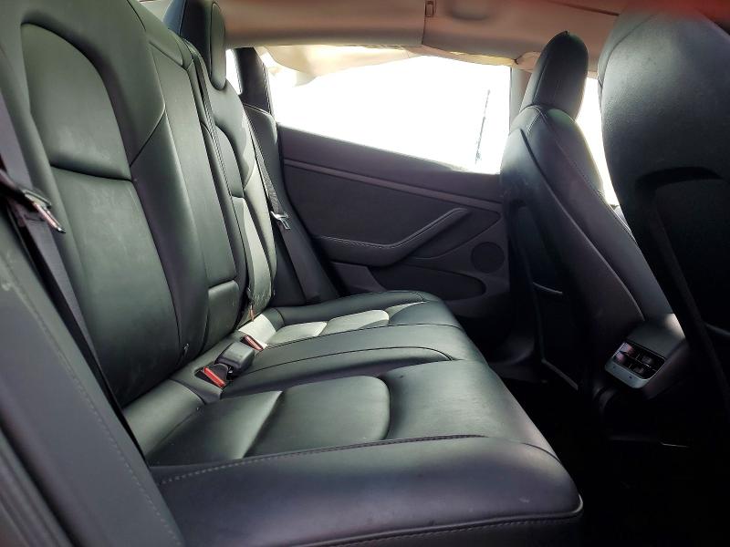 56892266 :رقم المزاد ، 5YJ3E1EBXNF323012 vin ، 2022 Tesla Model 3 مزاد بيع