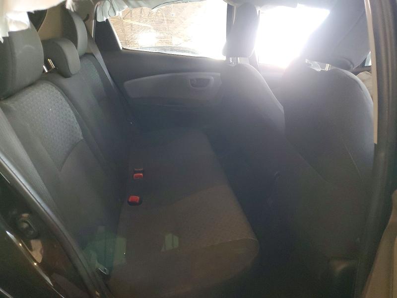 55809516 :رقم المزاد ، VNKKTUD3XHA075880 vin ، 2017 Toyota Yaris مزاد بيع
