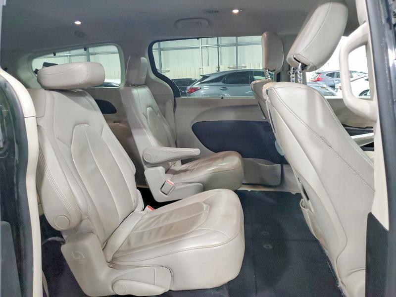 Продажа на аукционе авто 2017 Chrysler Pacifica, vin: 2C4RC1EG6HR679493, номер лота: 55763136