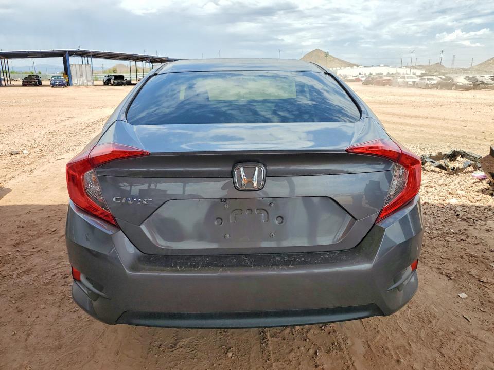 58457876 :رقم المزاد ، 2HGFC2F5XJH563961 vin ، 2018 Honda Civic مزاد بيع
