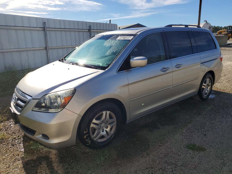 85627205 :رقم المزاد ، 5FNRL387X7B117744 vin ، 2007 Honda Odyssey مزاد بيع