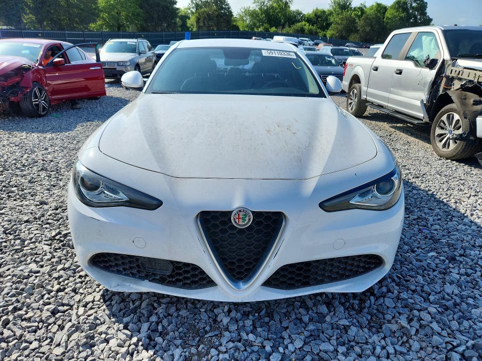Продажа на аукционе авто 2017 Alfa Romeo Giulia, vin: ZARFAEBN6H7553984, номер лота: 59110336