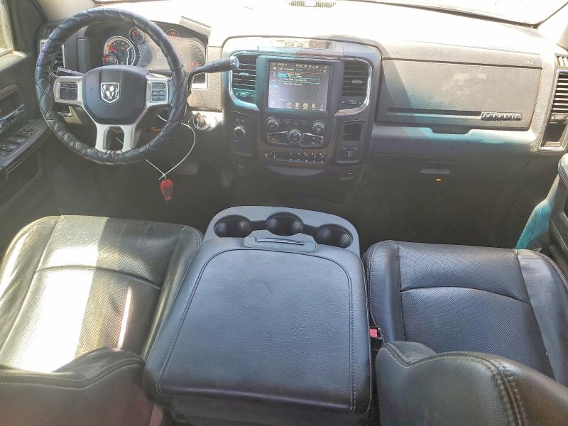 54679846 :رقم المزاد ، 3C6UR5FLXGG221933 vin ، 2016 Ram 2500 مزاد بيع