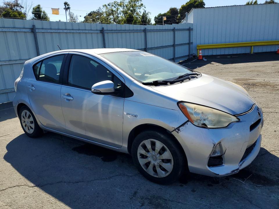Продажа на аукционе авто 2012 Toyota Prius C, vin: JTDKDTB32C1001400, номер лота: 58609446