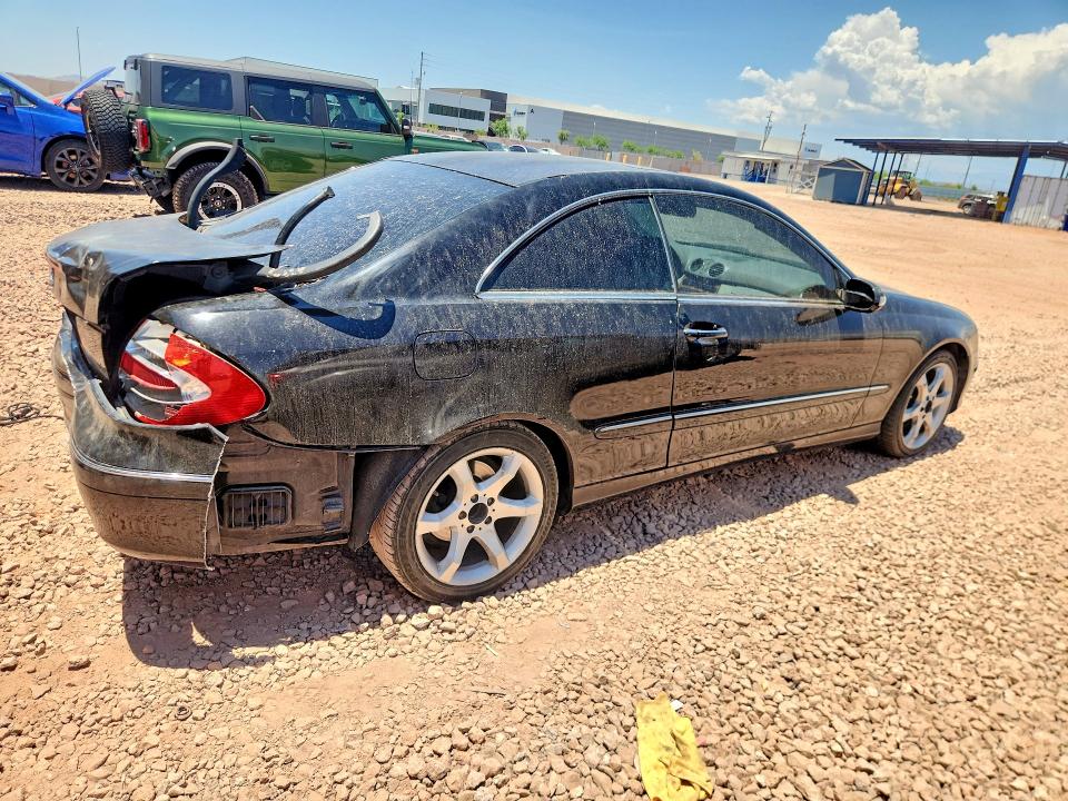 2003 Mercedes-benz Clk მანქანა იყიდება აუქციონზე, vin: WDBTJ65J43F021822, აუქციონის ნომერი: 57385006